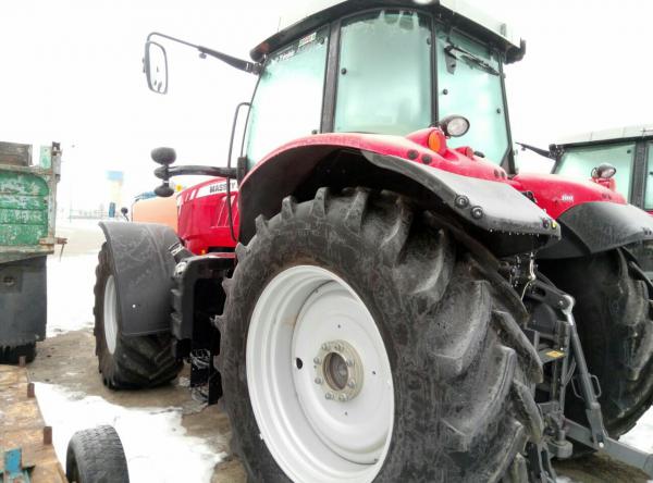 Трактор Massey Ferguson 7616