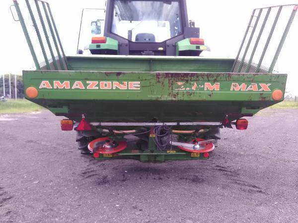 Разбрасыватель удобрений AMAZONE ZA-M MAX 1500 кг