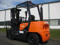 Газовый погрузчик Doosan D30G ( № 1661)