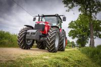 Колесный трактор Massey Ferguson 6713