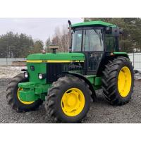 Трактор  JOHN DEERE 3050