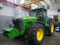 Трактор колесный John Deere 8420 (2004)