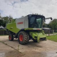 Комбайн зерноуборочный Claas Lexion 740 (2012)