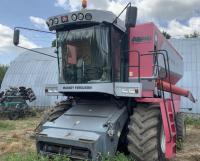 Зерноуборочный комбайн Massey Ferguson 7274